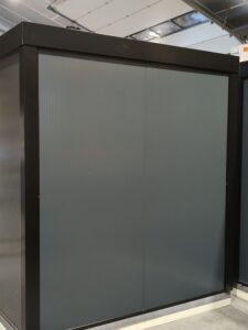 Reiniging en onderhoud gevelbeplating — project 2 — RBM Europe Haarlem