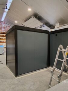 Reparatie en spotrepair gevelpanelen — project 7 — RBM Europe Haarlem